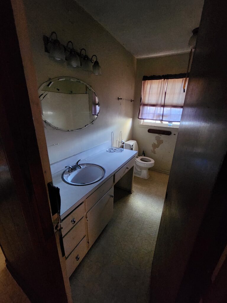 before picture of bathroom about to be remodeled